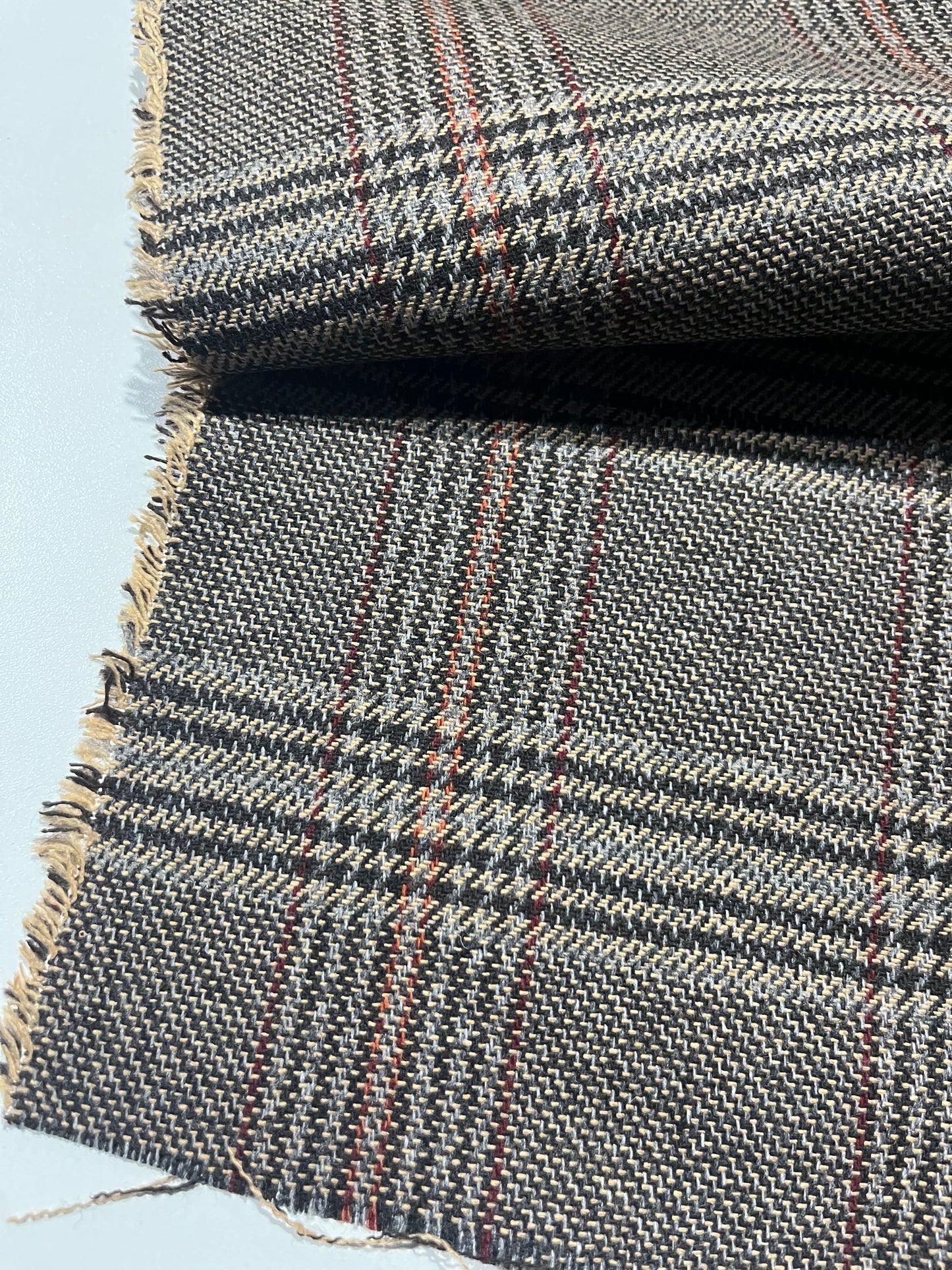 AGATHE 003 heavy wool check Prince of Wales brown