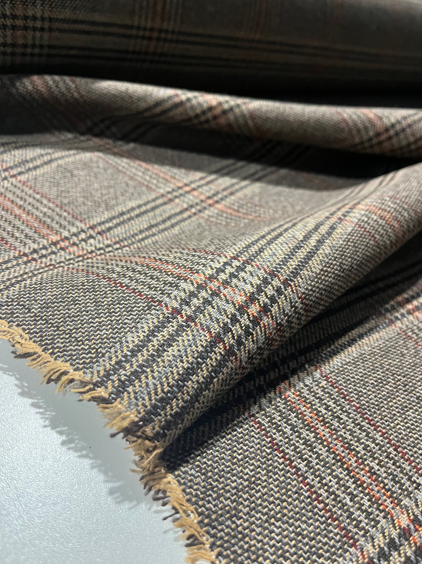 AGATHE 003 heavy wool check Prince of Wales brown