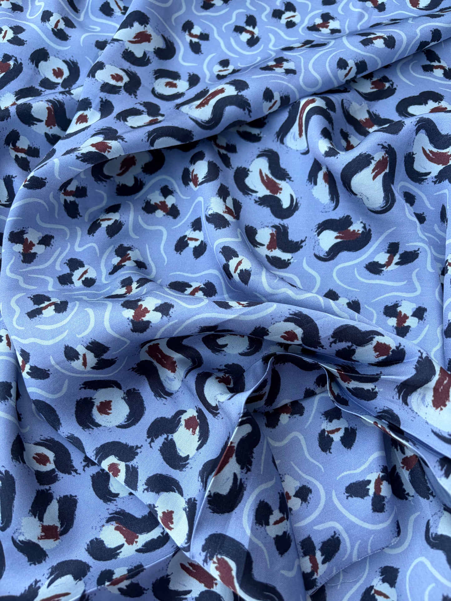 BART 038 steel blue animalier print viscose satin