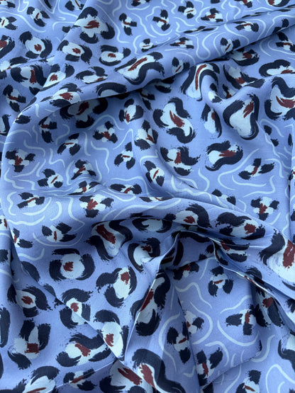 BART 038 steel blue animalier print viscose satin