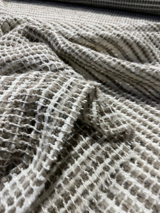 AGATHE 009 wool bouclette open weave sand