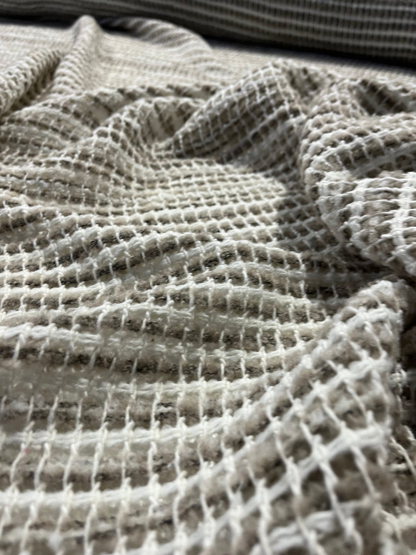 AGATHE 009 wool bouclette open weave sand