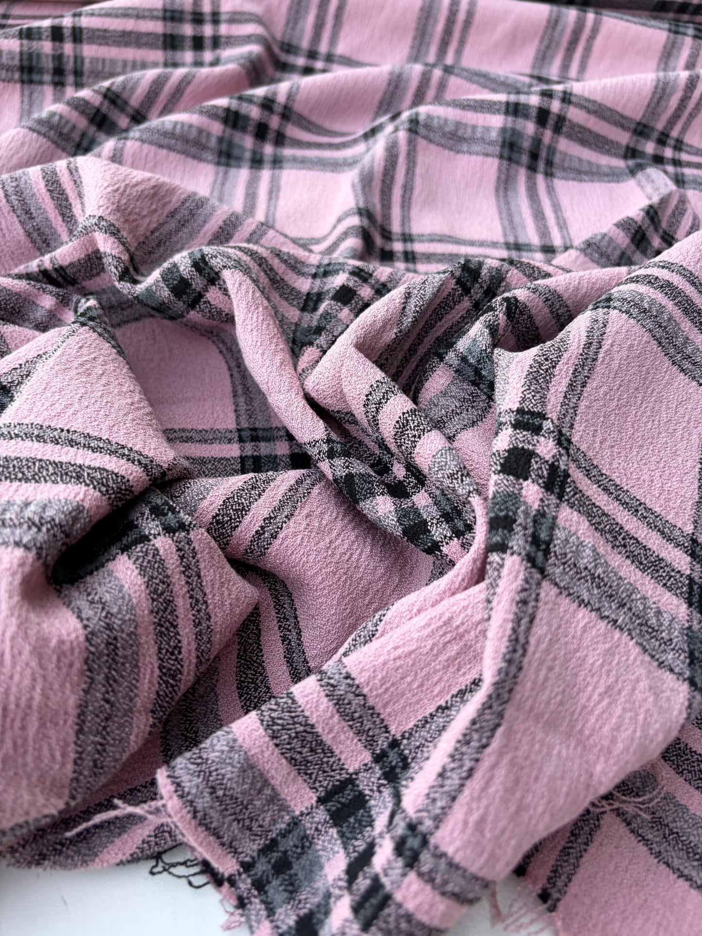 BART 043 dusty pink bi-stretch crêpe check