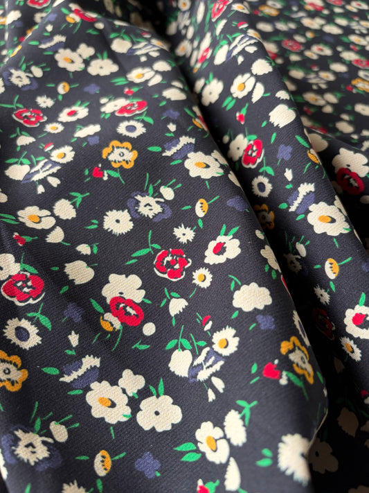 STAN 026  heavy stretch with small flowerprint