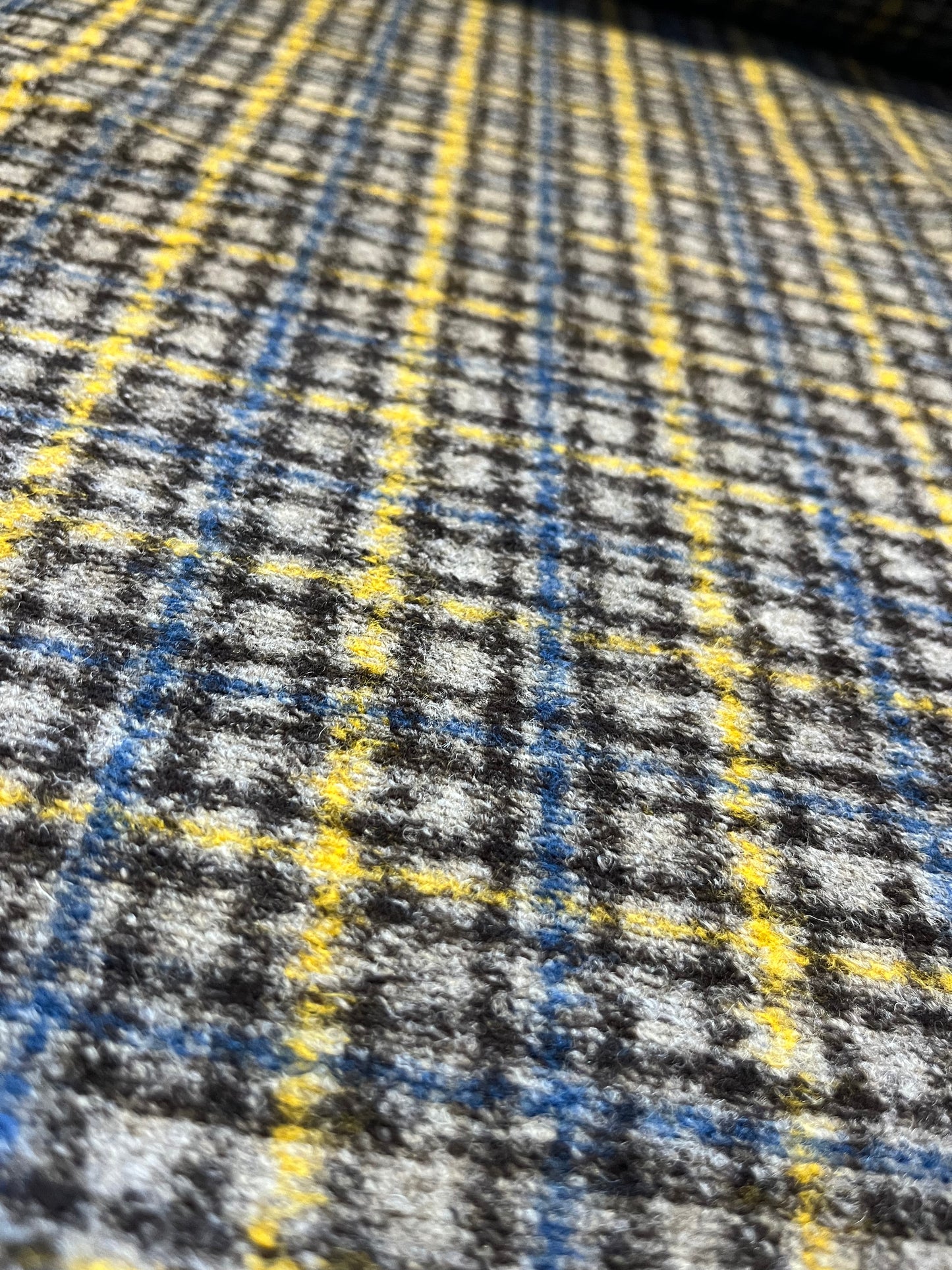 G02 Wool jersey check yellow/indigo