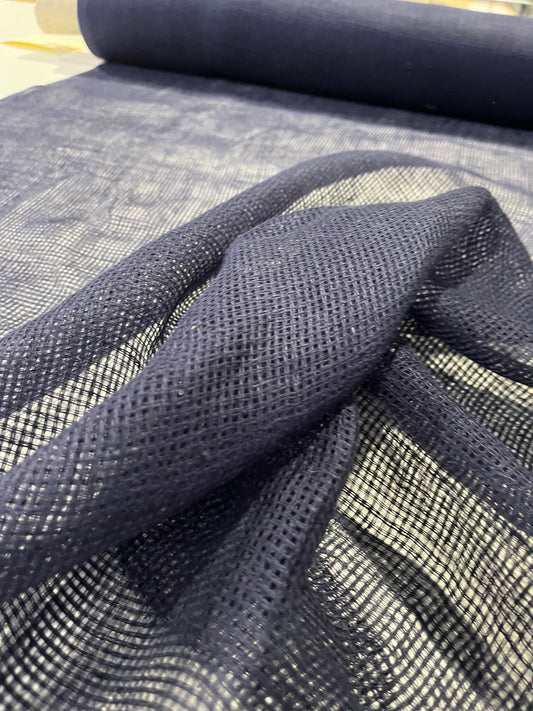 AXELLE 011  100% linen filet navy