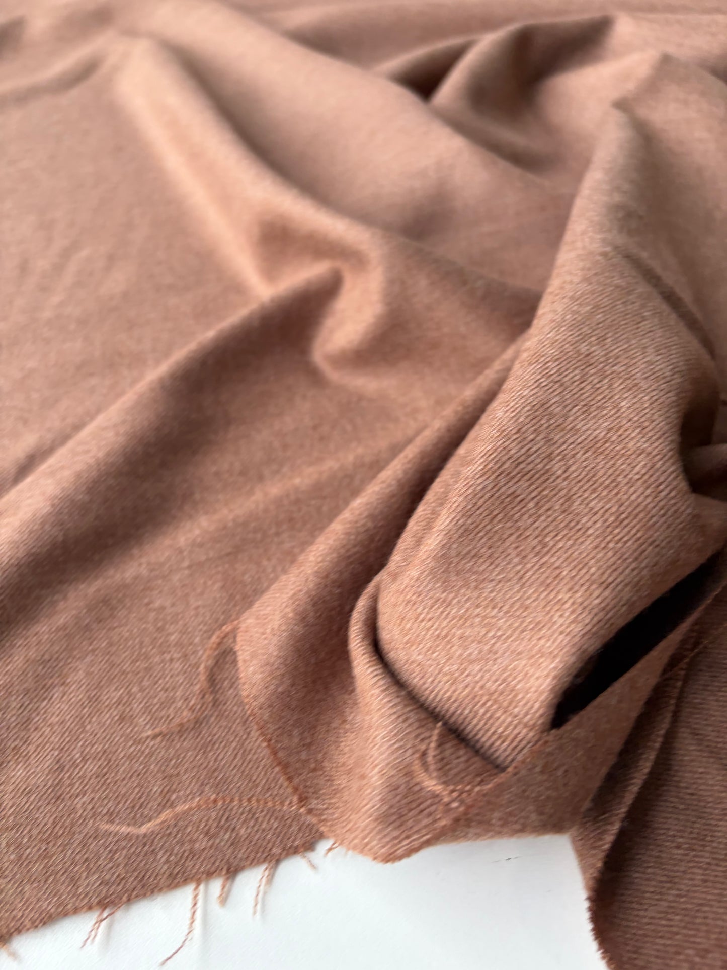 AMI 2.02 wool flannel stretch tabac