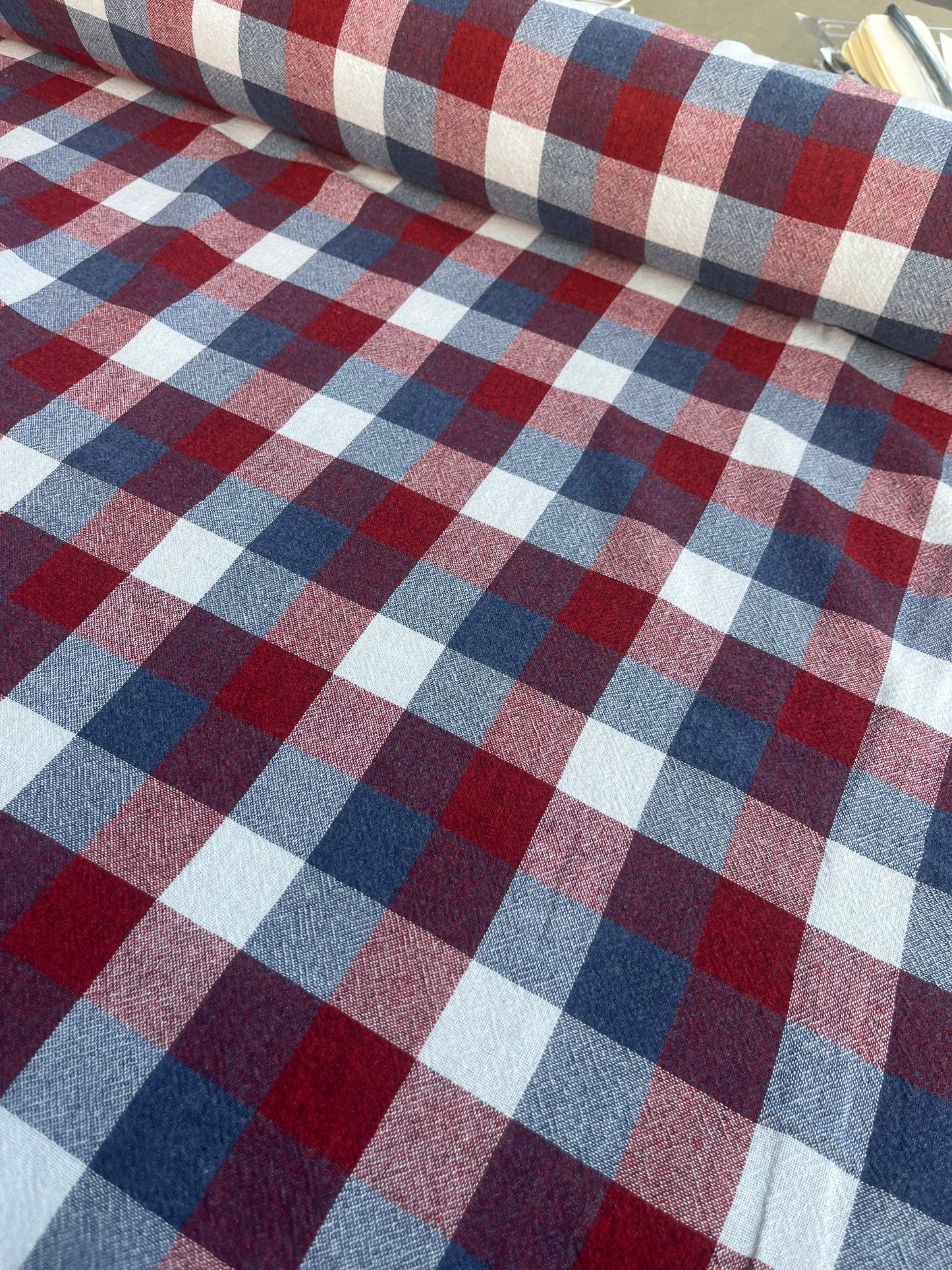 RW 032 linen checks indigo/brique
