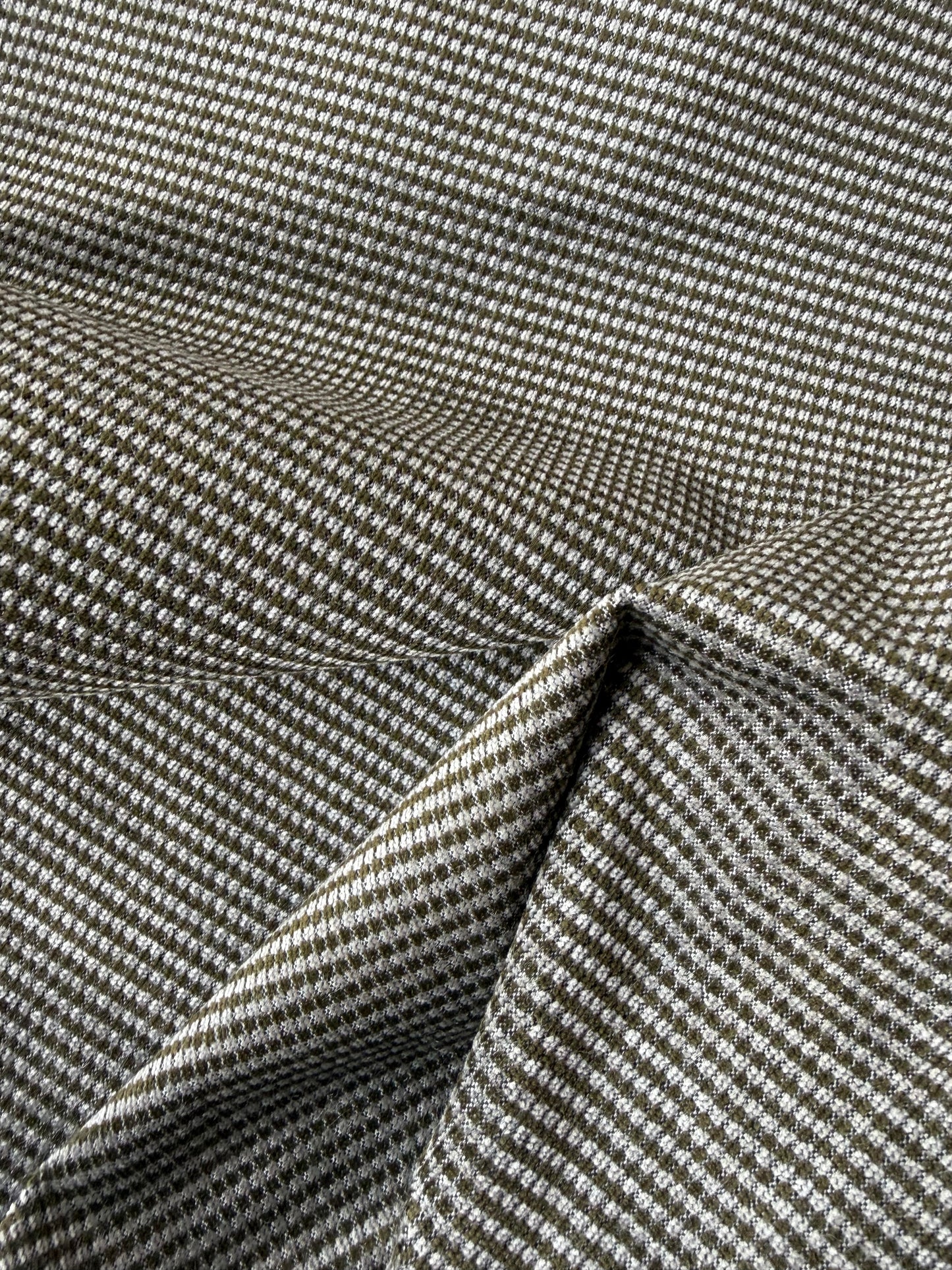 AMI 2.04 khaky yarn dyed  stretch checks