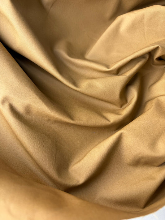 AMI 2.05 camel coloured cotton canvas with coating