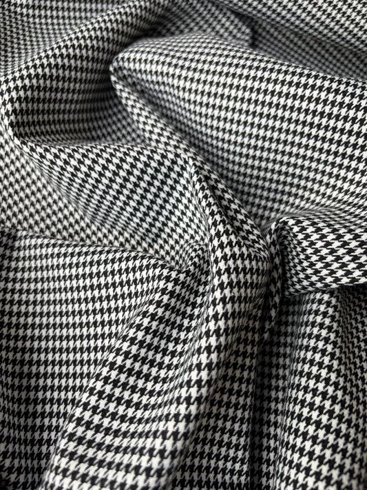 AMI 2.08 black/white dogtooth check