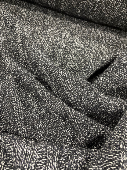 DARIA 014 grey mélange knitted cable 100% wool