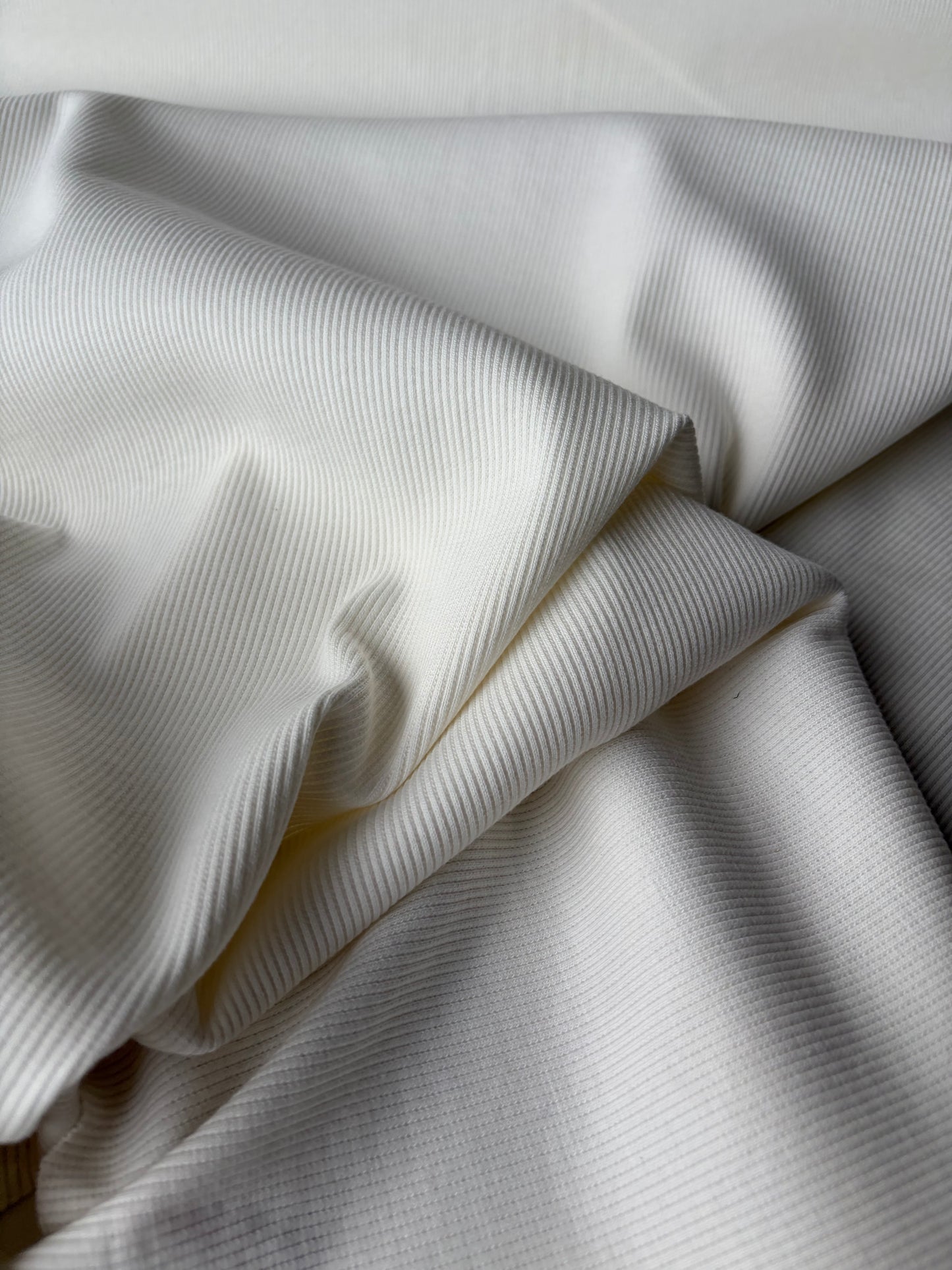 AMI 2.11 white Jersey 2X5 cotton rib