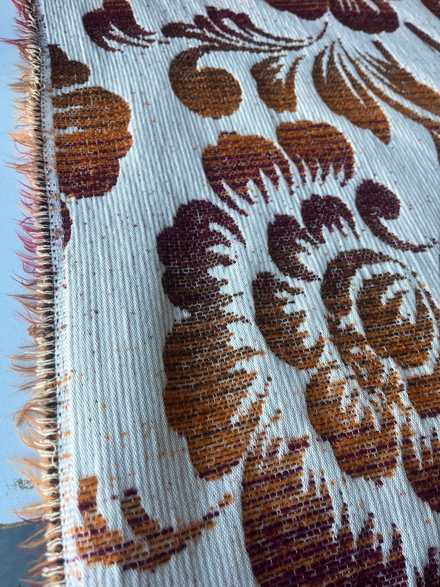 INGA 003  wool jacquard  orange/red giant flower