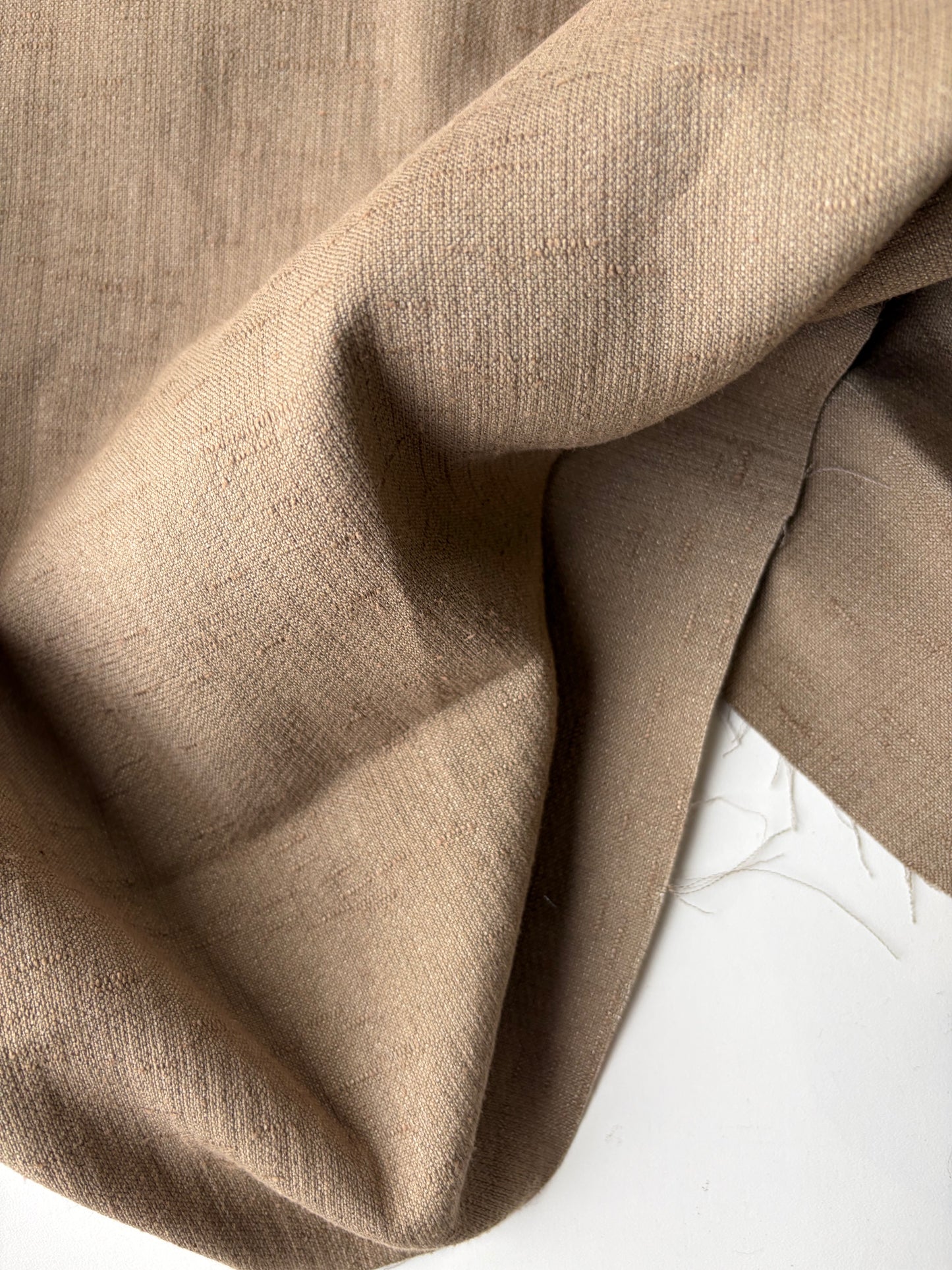 AMI 2.13 tabac structured  suiting fabric