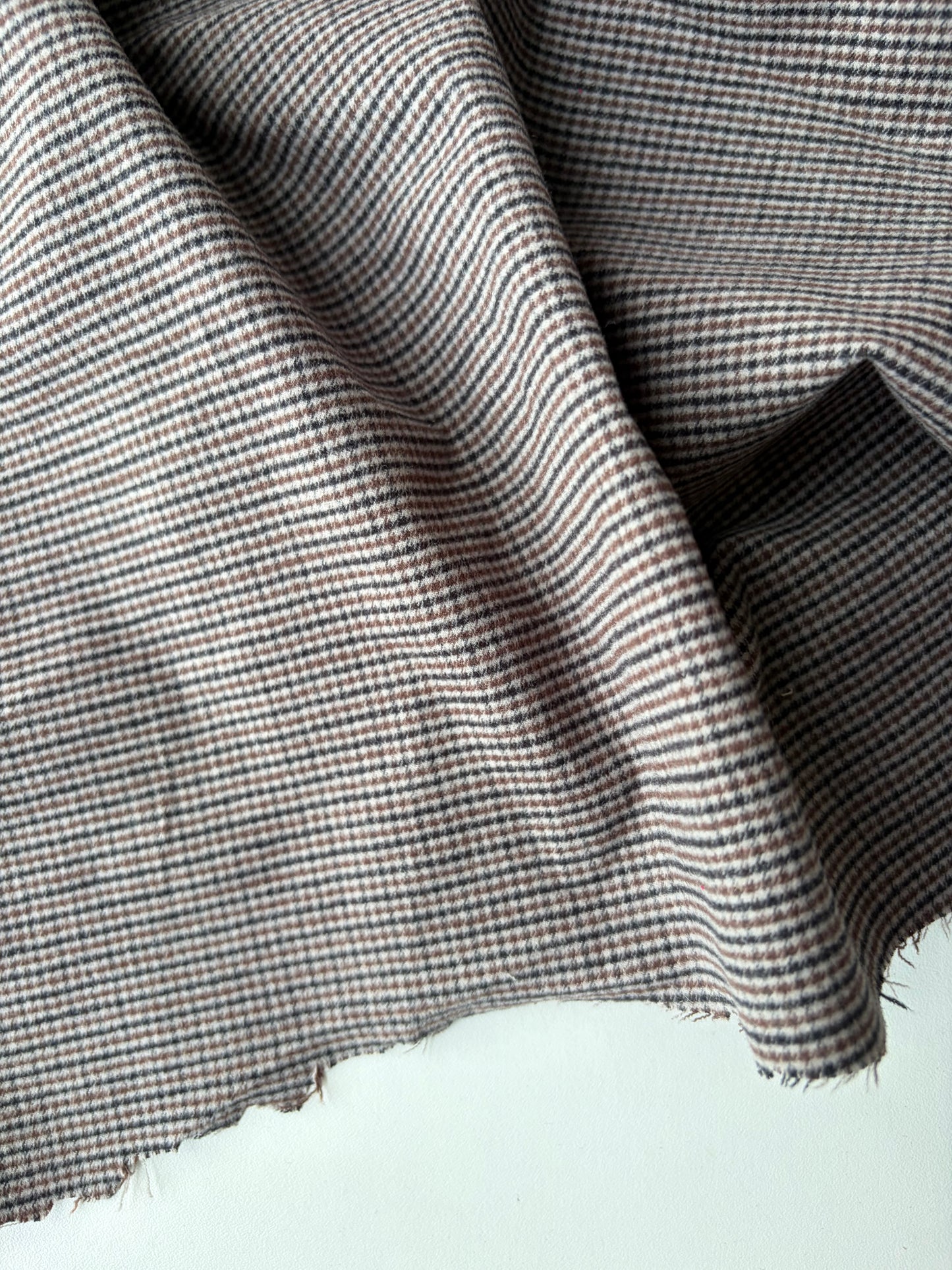 AMI 2.14 brown/blue yarn dyed  stretch checks