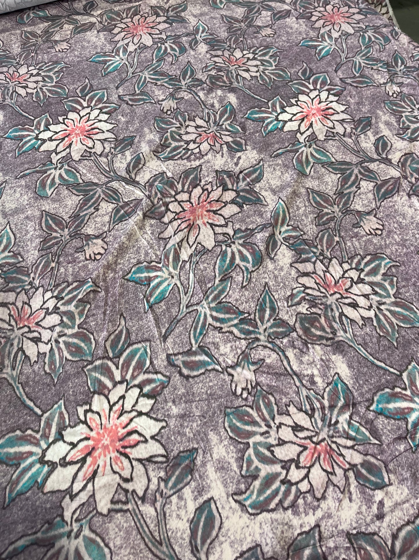 C01 OD 122 viscose with flowers