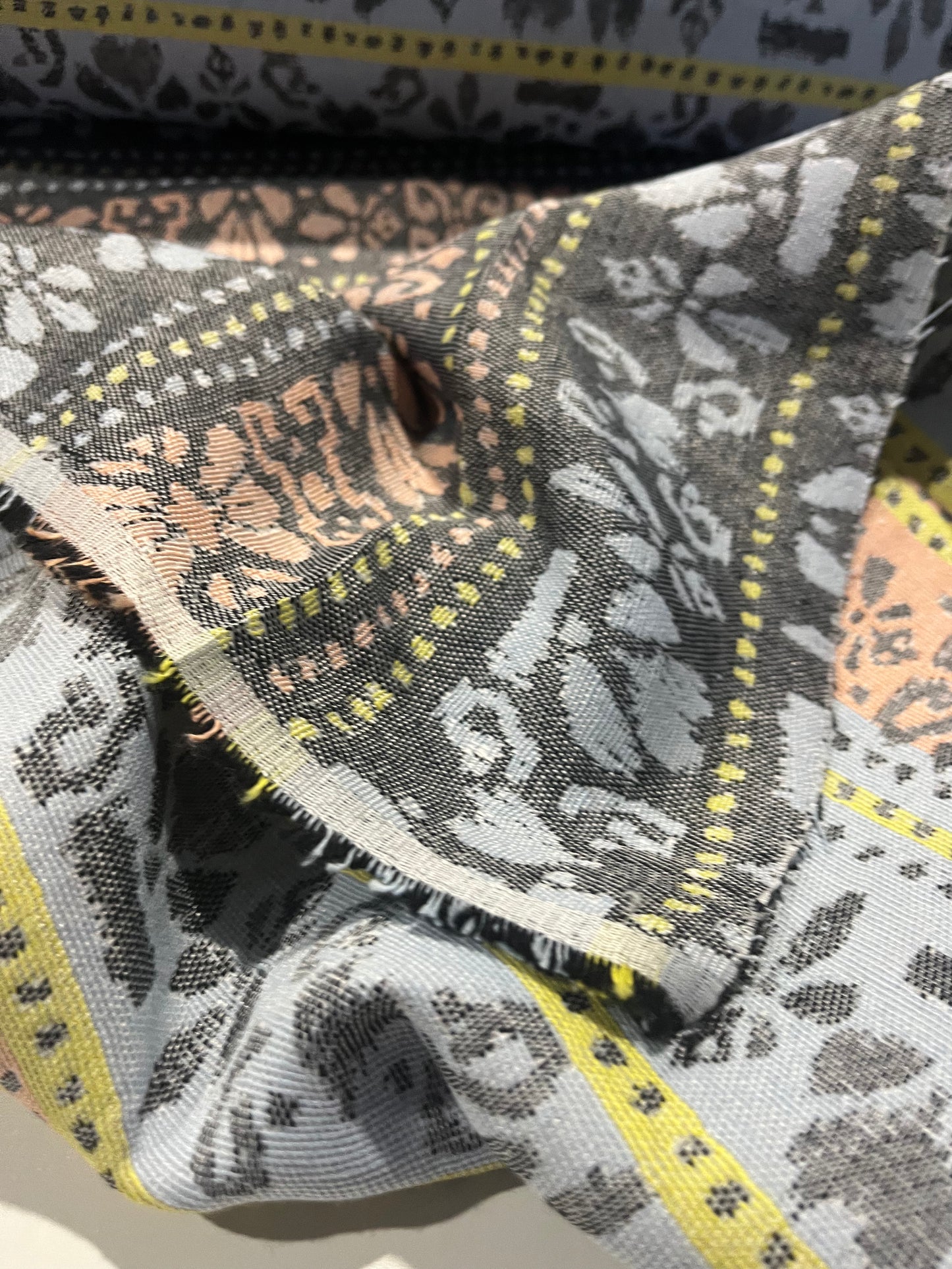 CARLOS 021 cotton jacquard lilac/yellow/pink