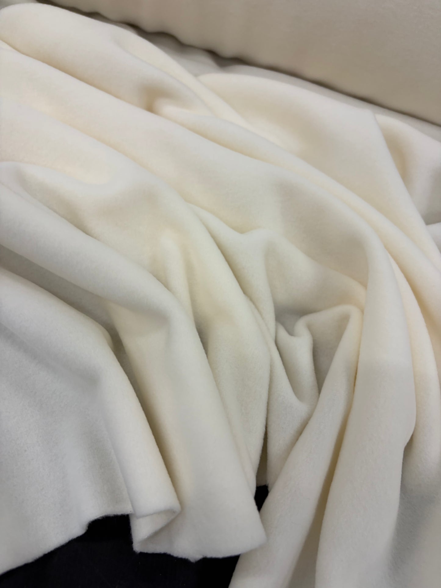 DARIA 023 light fleece ecru