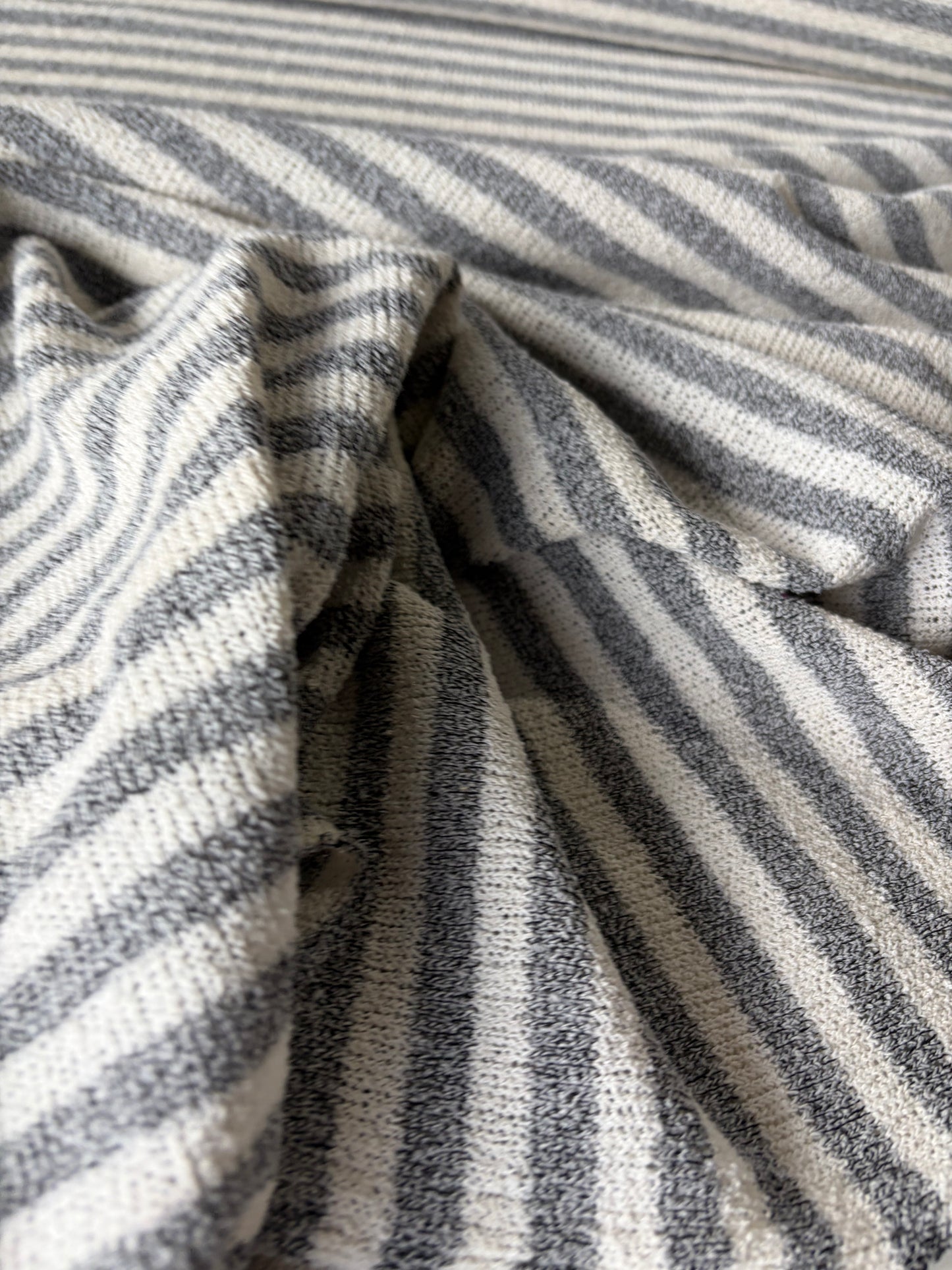 STAN 053 cotton jersey crêpe stripes