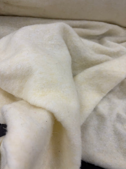 DARIA 025 vanilla  boiled wool