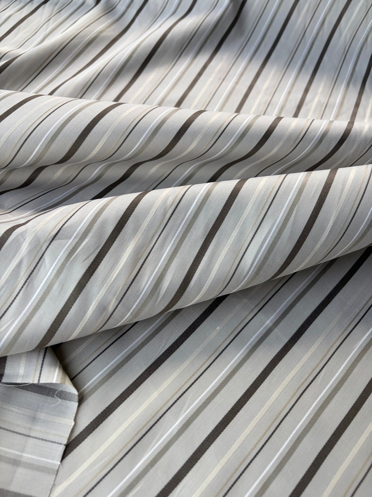AMI 2.22 grey yarn dyed cotton stripes