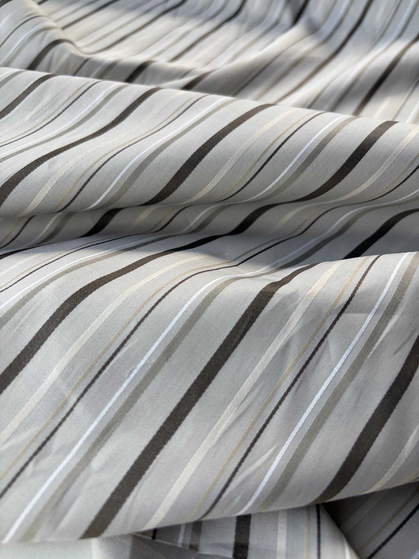 AMI 2.22 grey yarn dyed cotton stripes