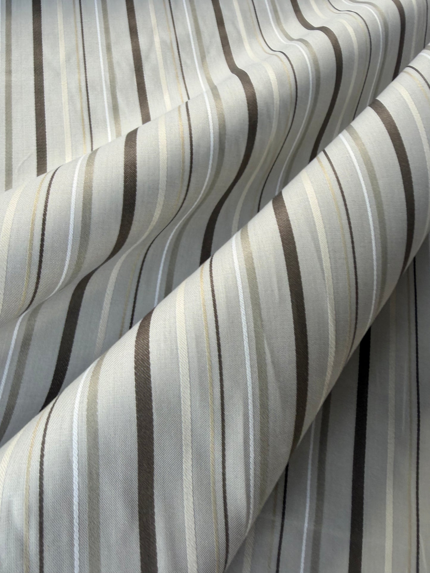 AMI 2.22 grey yarn dyed cotton stripes