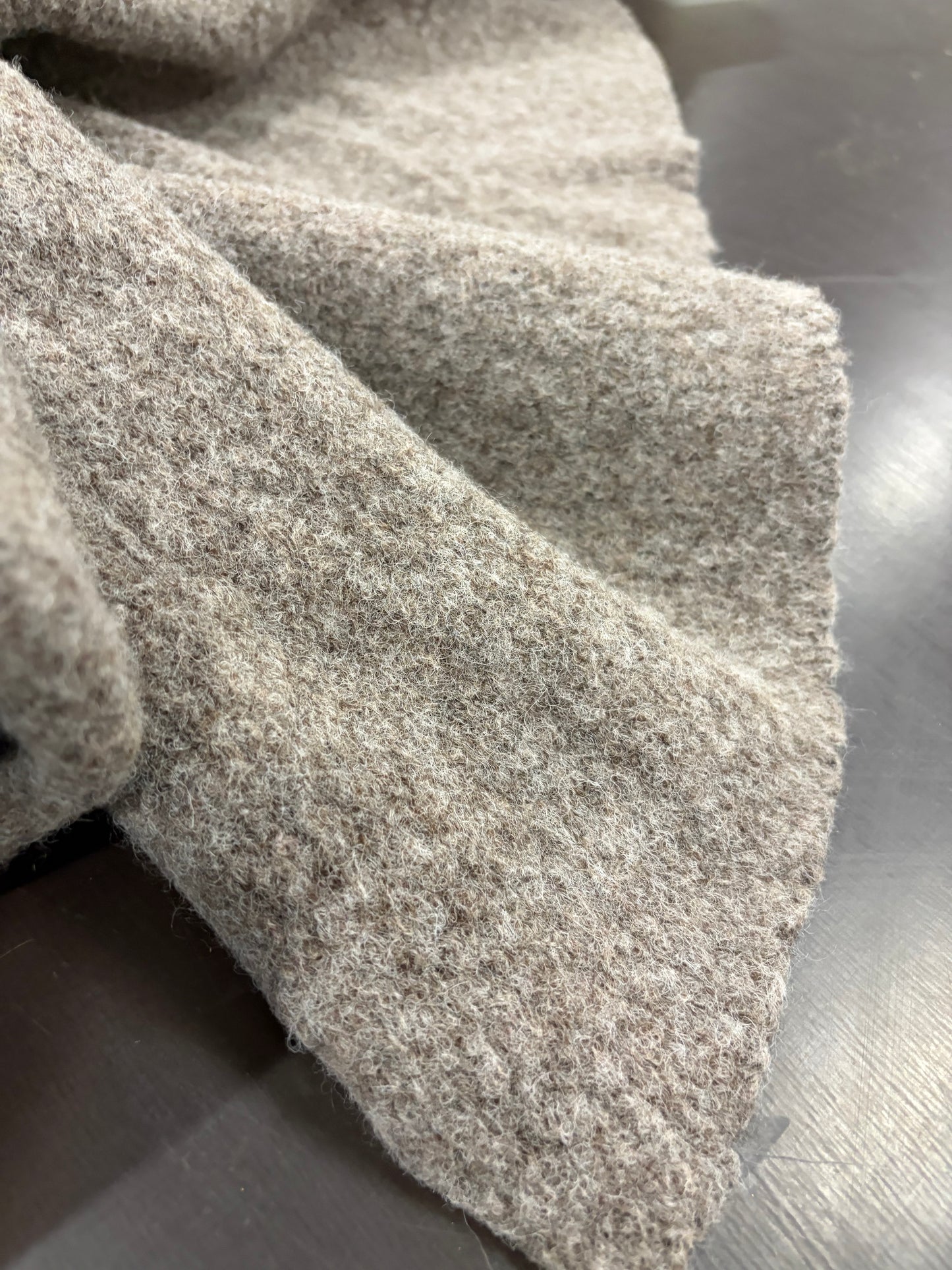 DARIA 027 taupe boiled wool