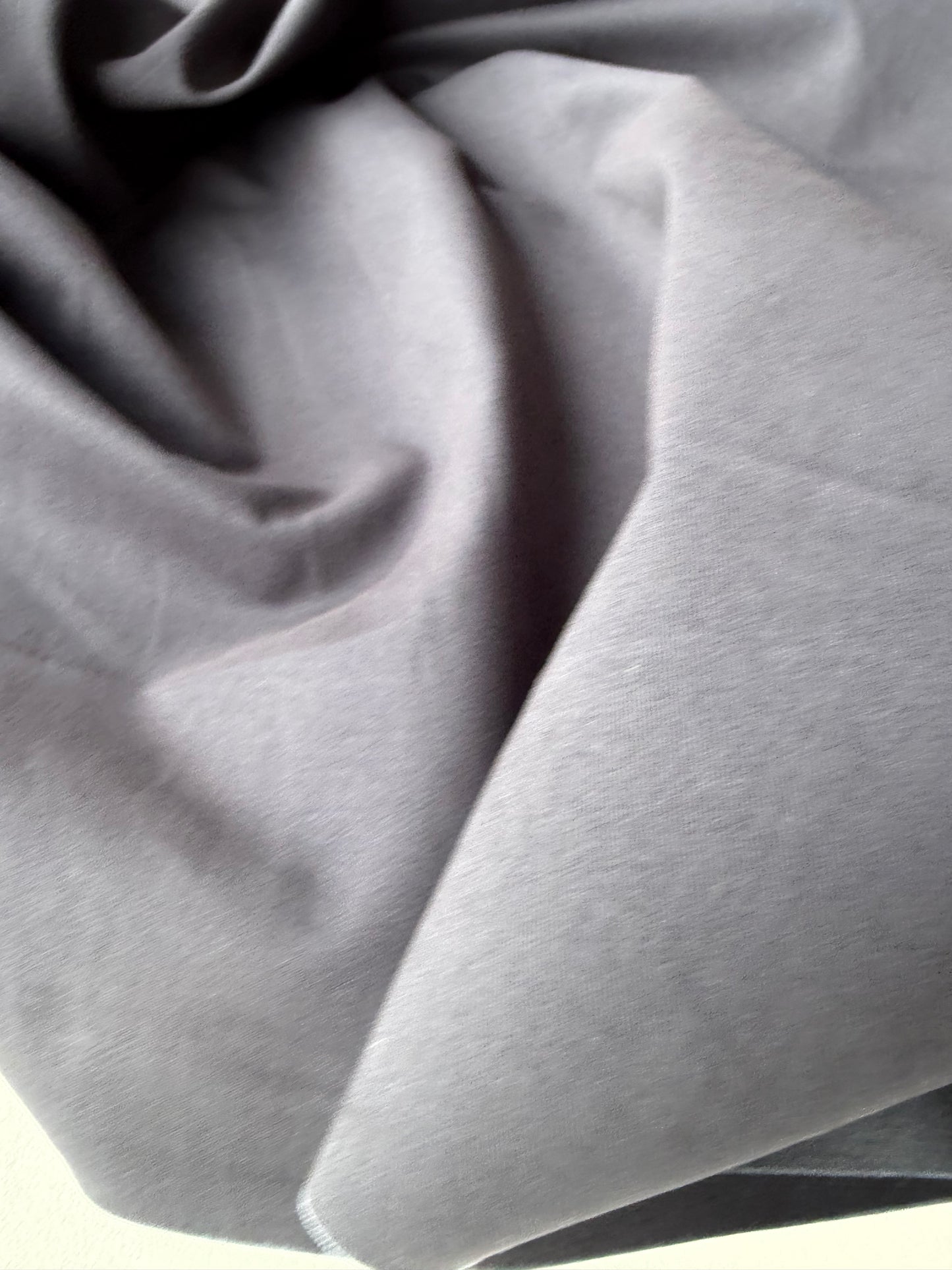 AMI 2.23 antracite grey cotton twill