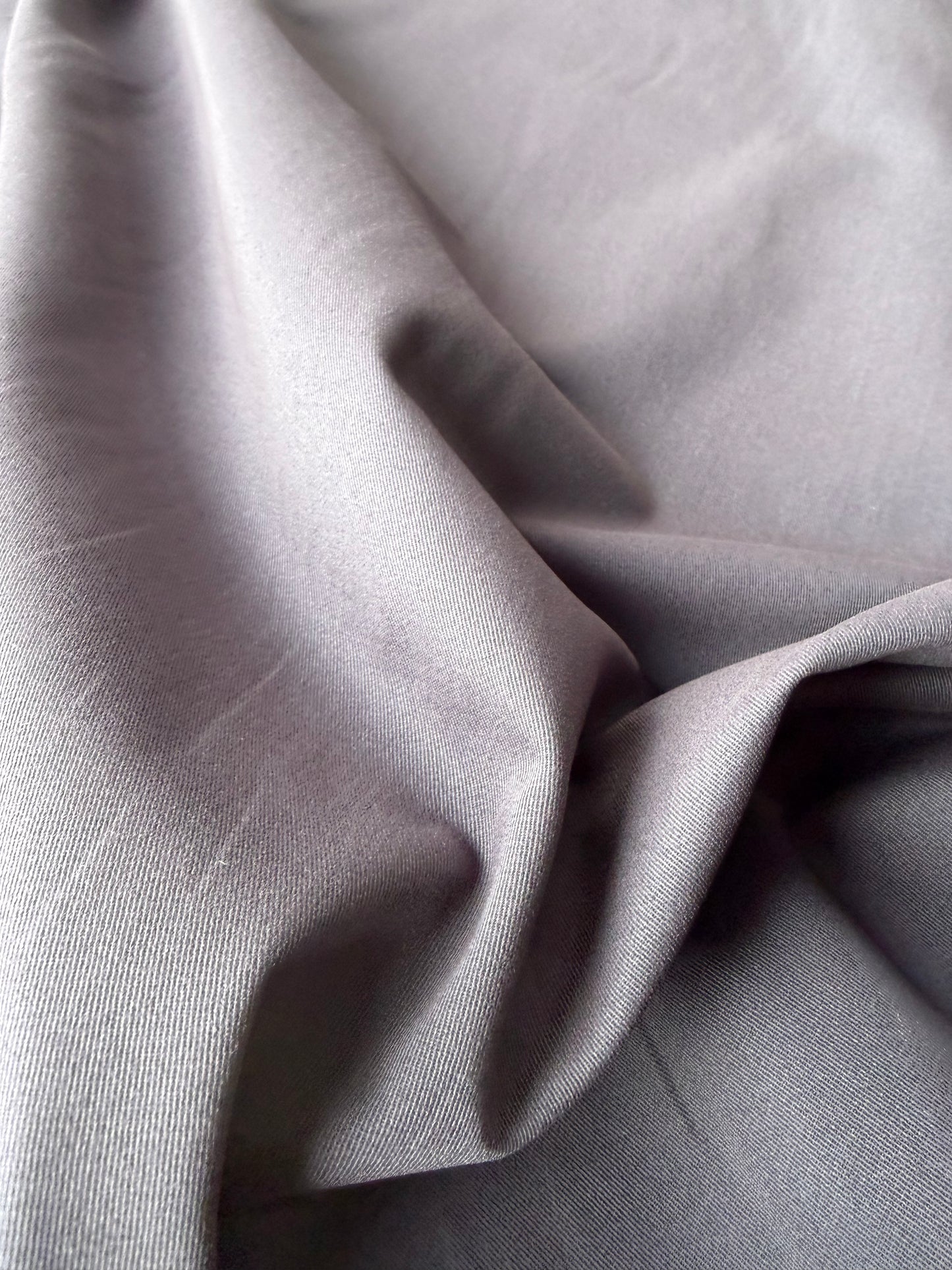 AMI 2.23 antracite grey cotton twill