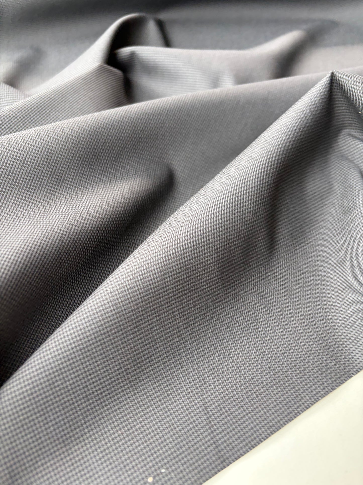 AMI 2.24 grey/black yarn dyed  stretch mini check