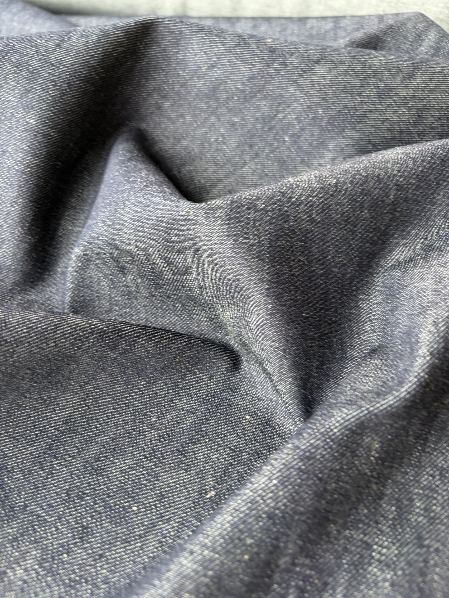 AMI 2.25  midweight superstretch denim indigo