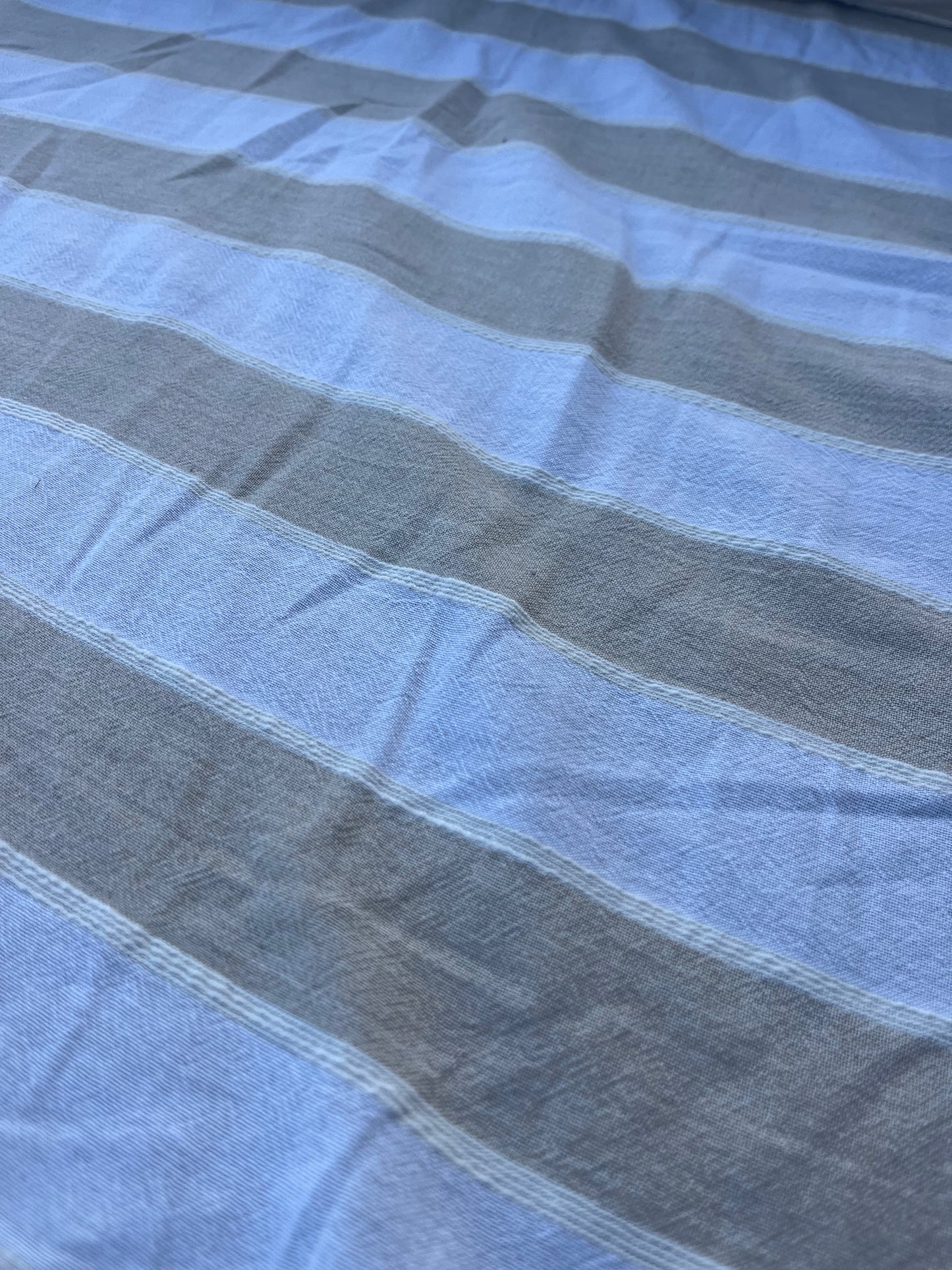 RW 051 cotton gaze stripes sand/white