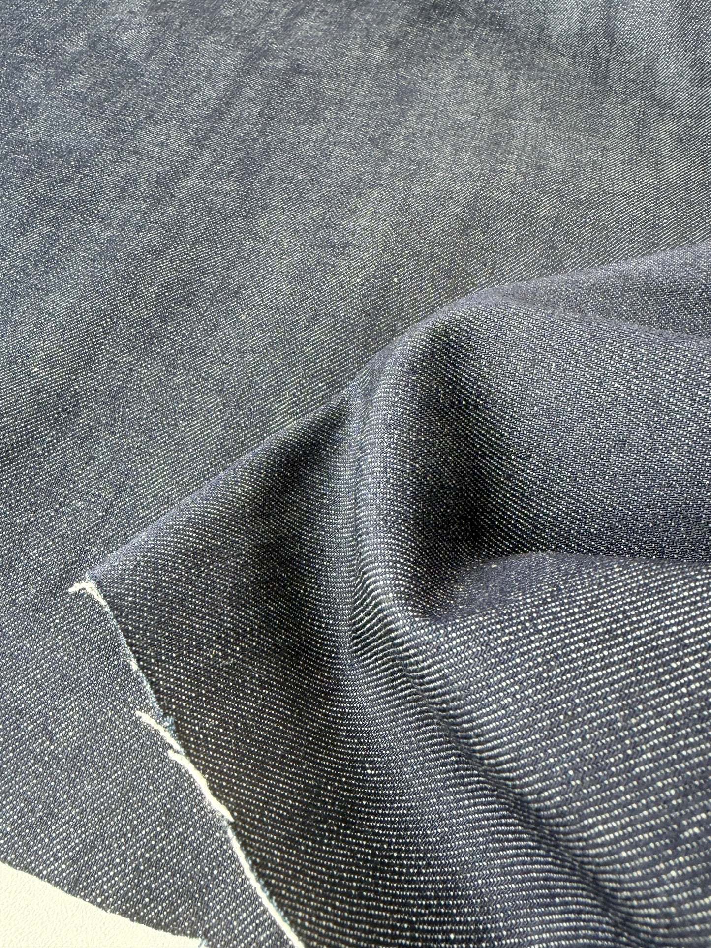 AMI 2.25  midweight superstretch denim indigo