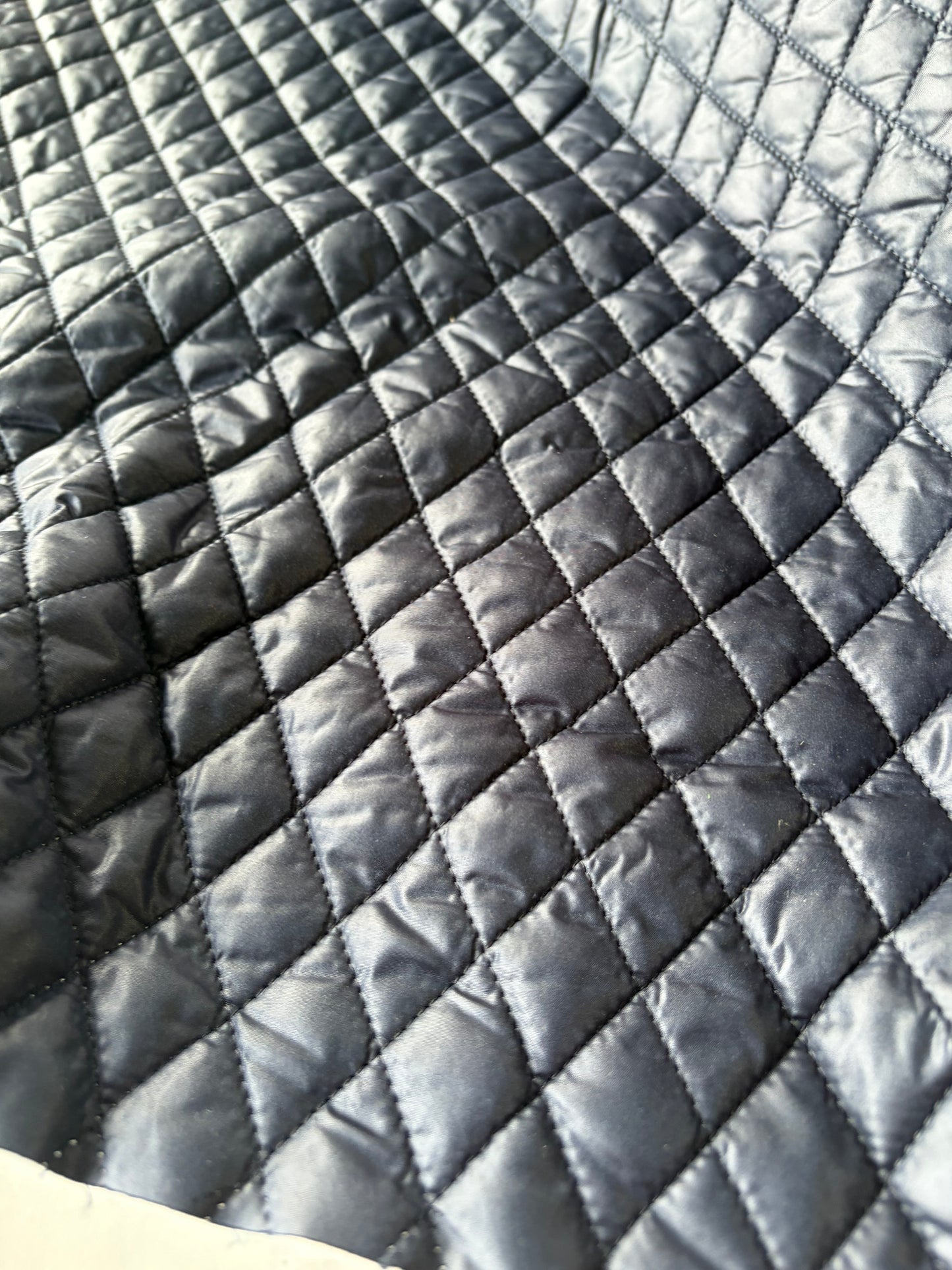 STAN 059 light quilted fabric navy