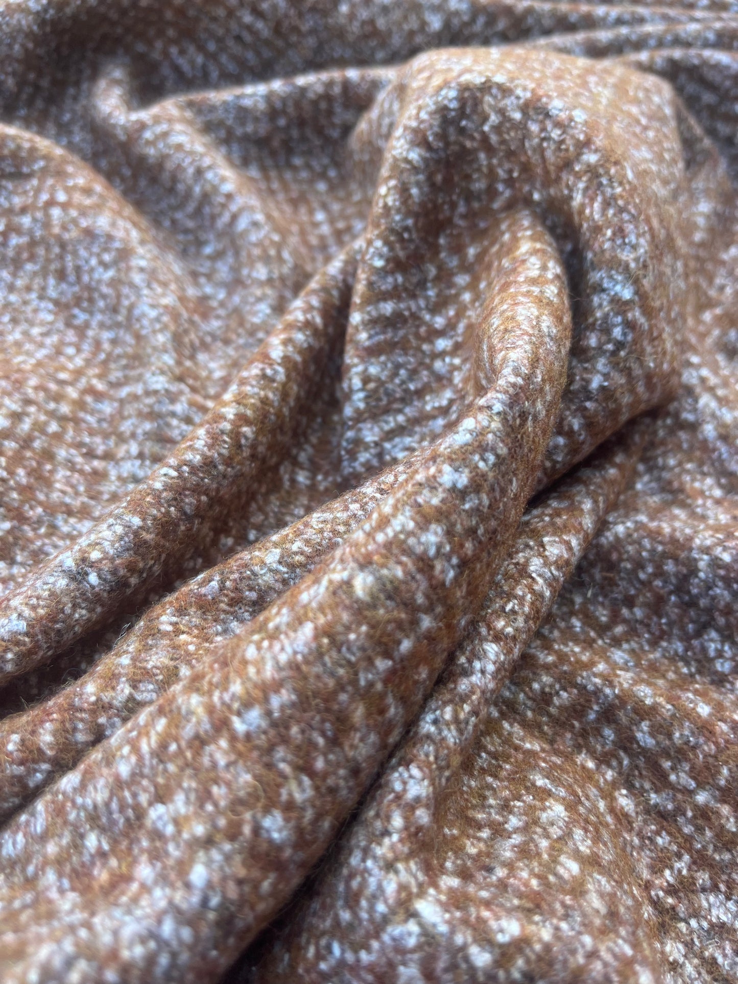 RW 054 heavy wool check tabac colour