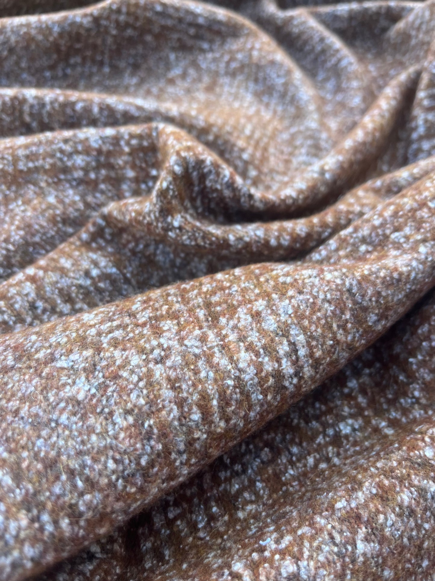 RW 054 heavy wool check tabac colour