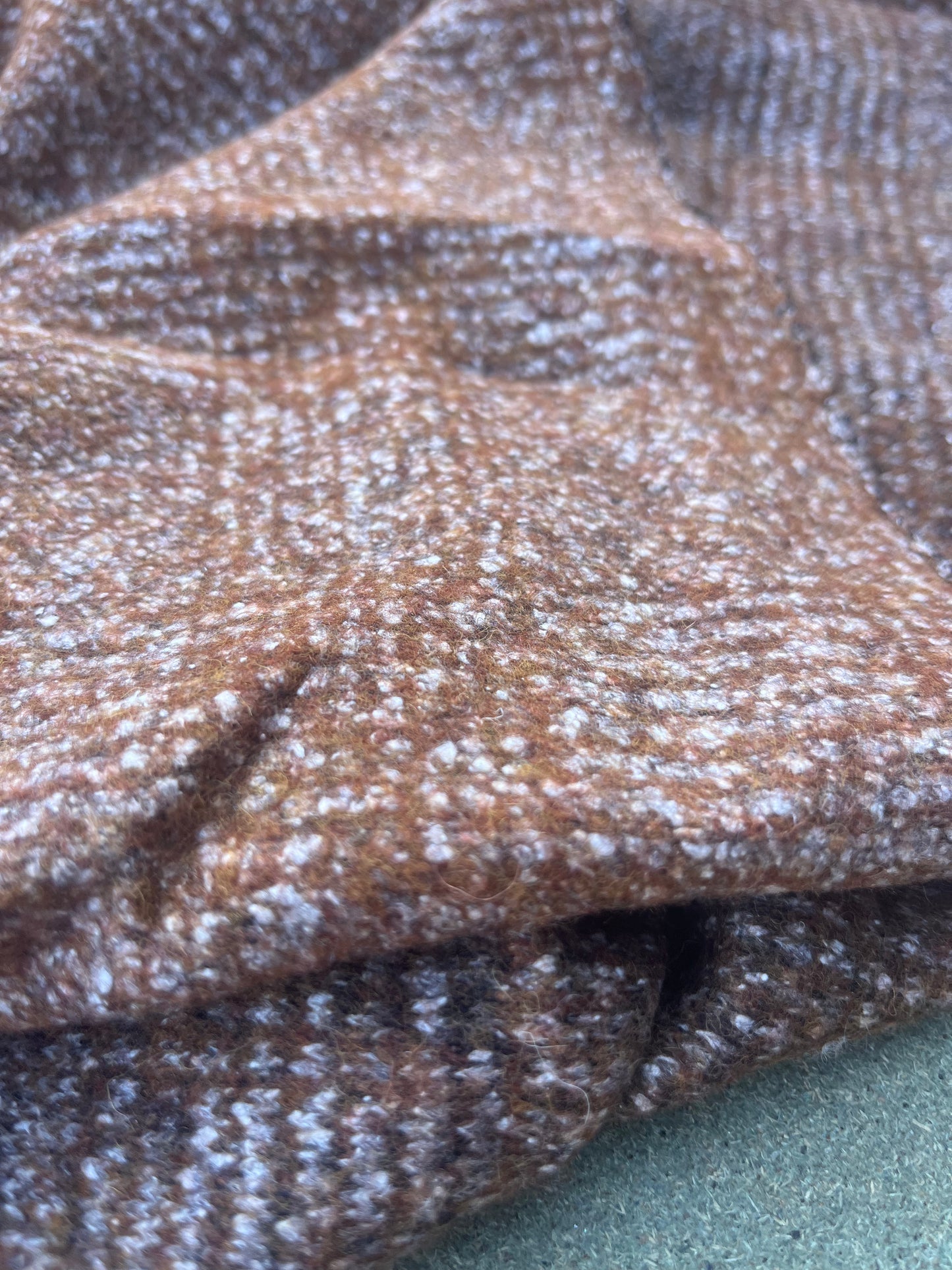 RW 054 heavy wool check tabac colour