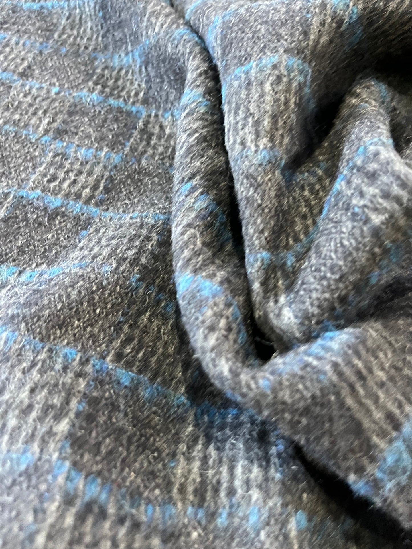 G02 Heavy wool check Grey / Blue