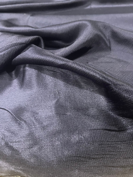 E02 viscose crepon satin navy