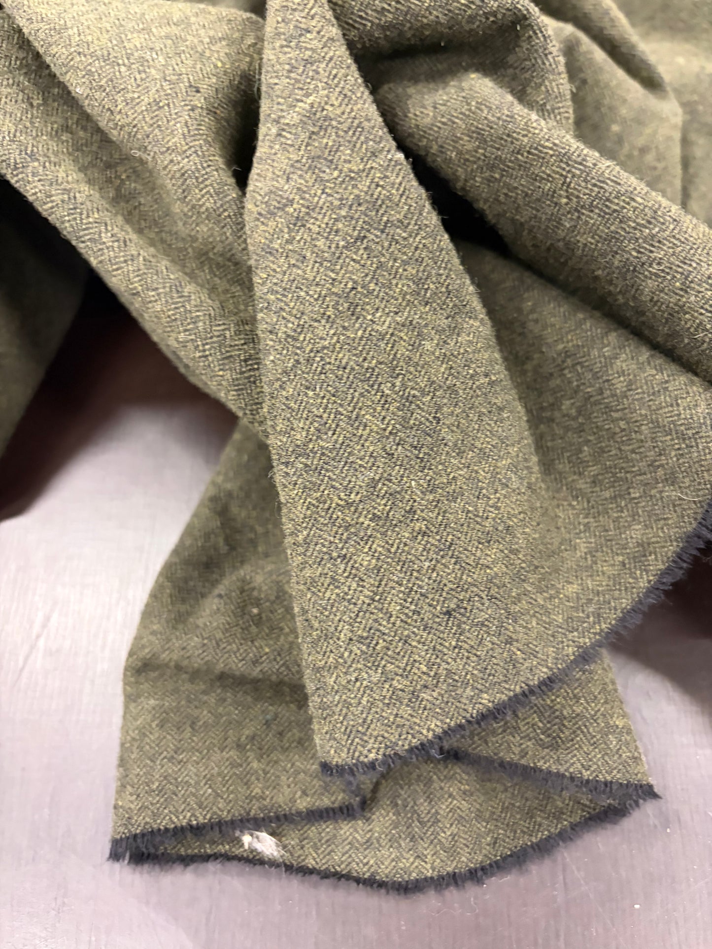 DARIA 037  Shetland wool tweed green