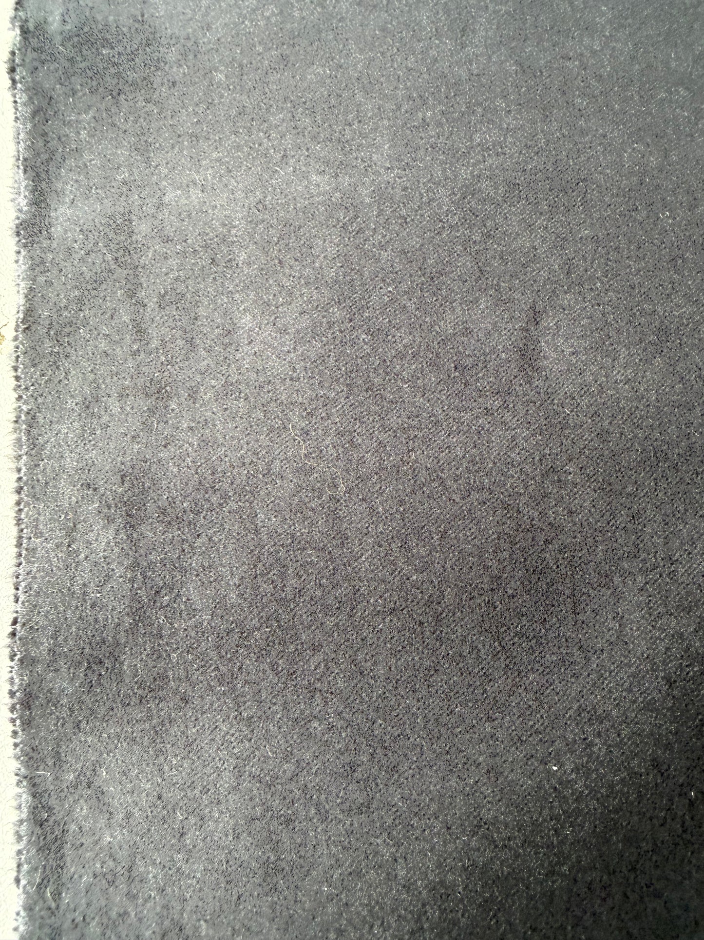 AMI 2.33 black cotton peach finish