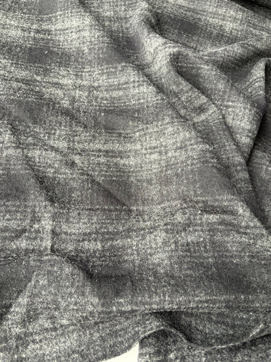 AMI 2.34 checkered heavy wool coat fabric