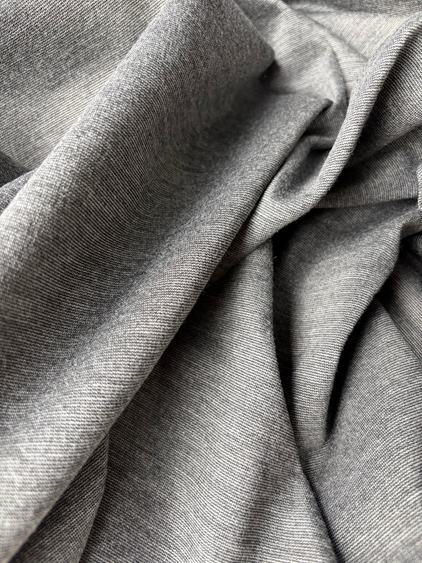 AMI 2.35 grey mélange viscose Punta di Roma jersey
