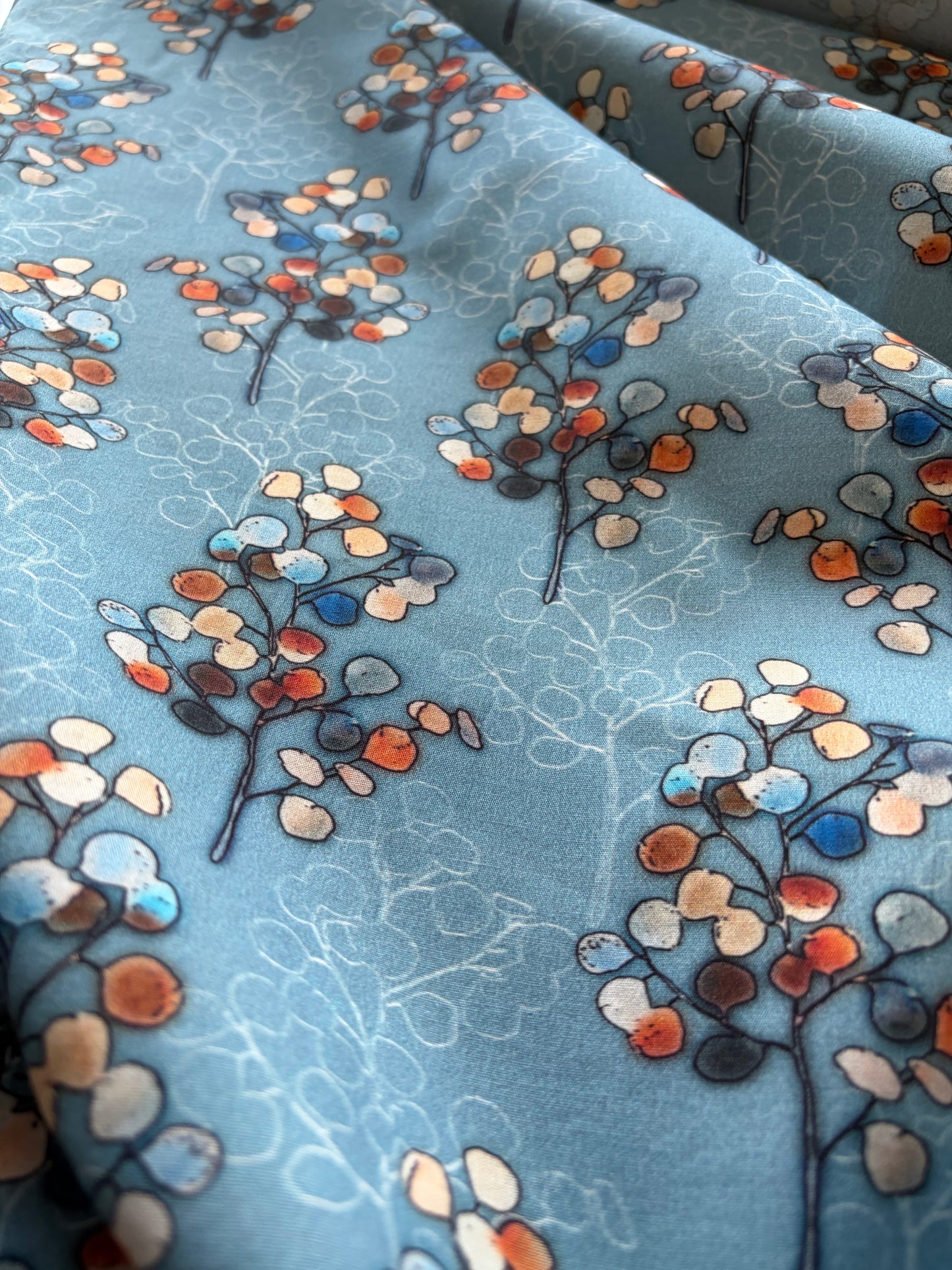 APU 001 light blue cotton poplin print