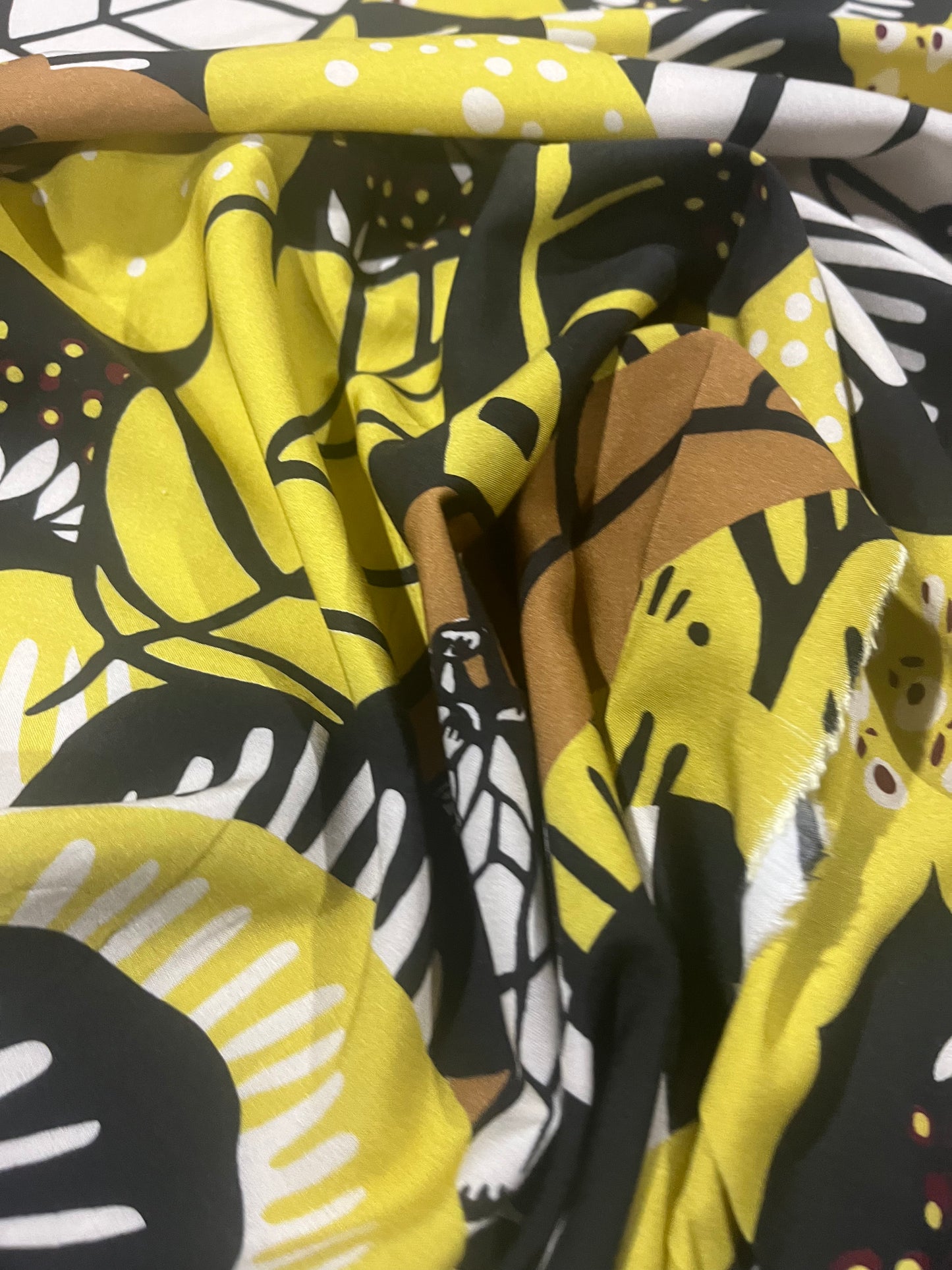 D02 viscose stretch "safari"