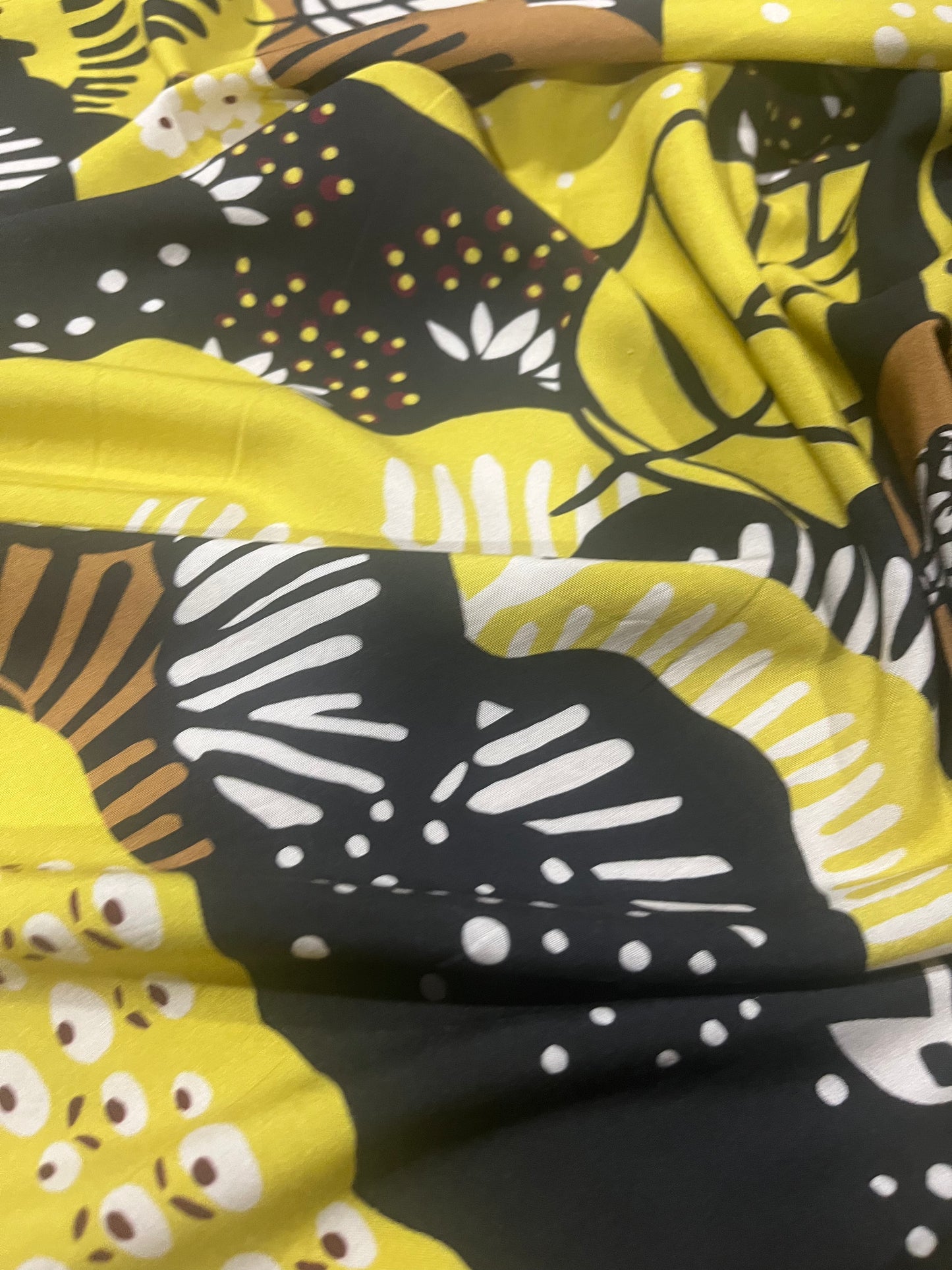 D02 viscose stretch "safari"