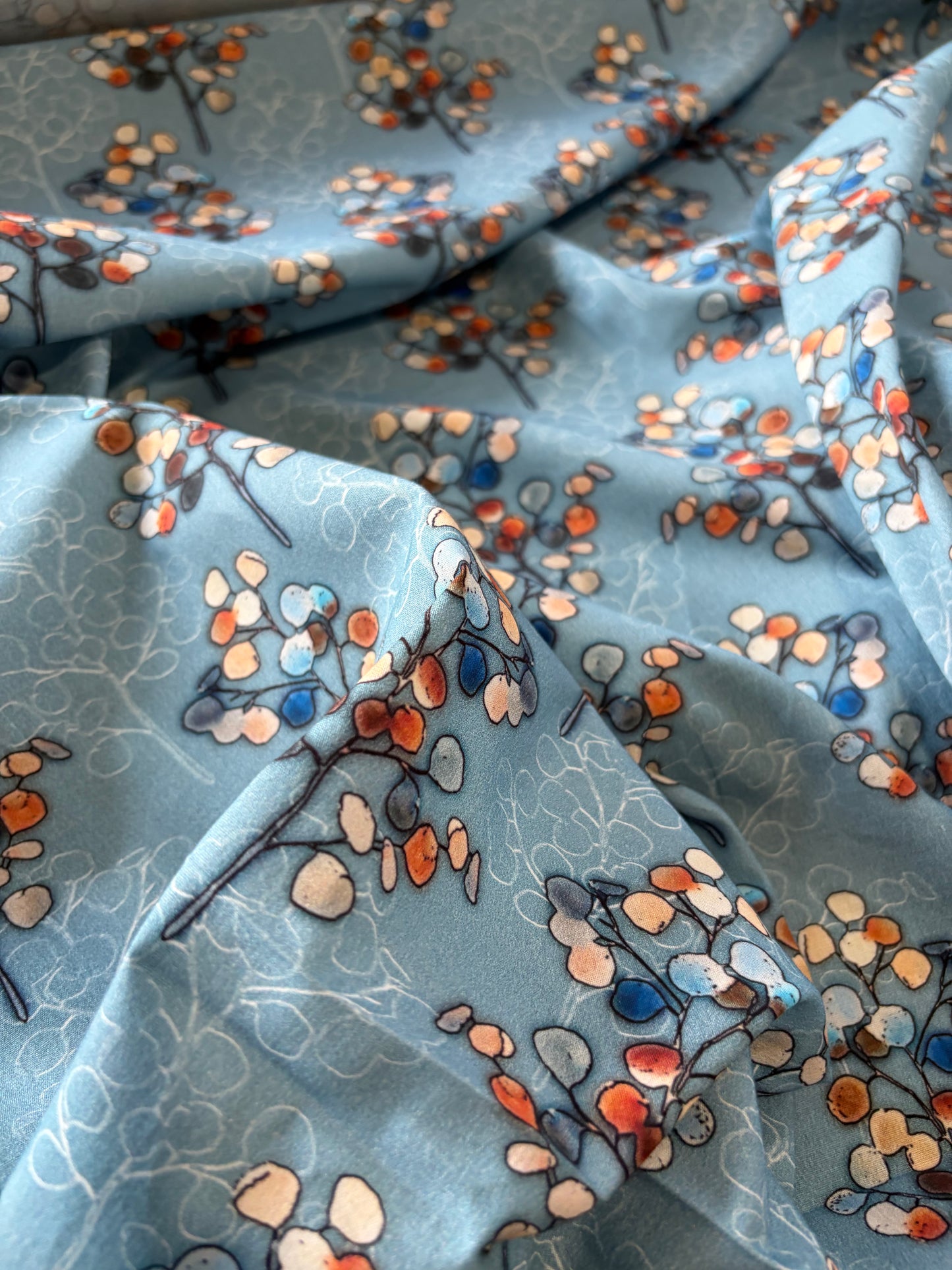 APU 001 light blue cotton poplin print