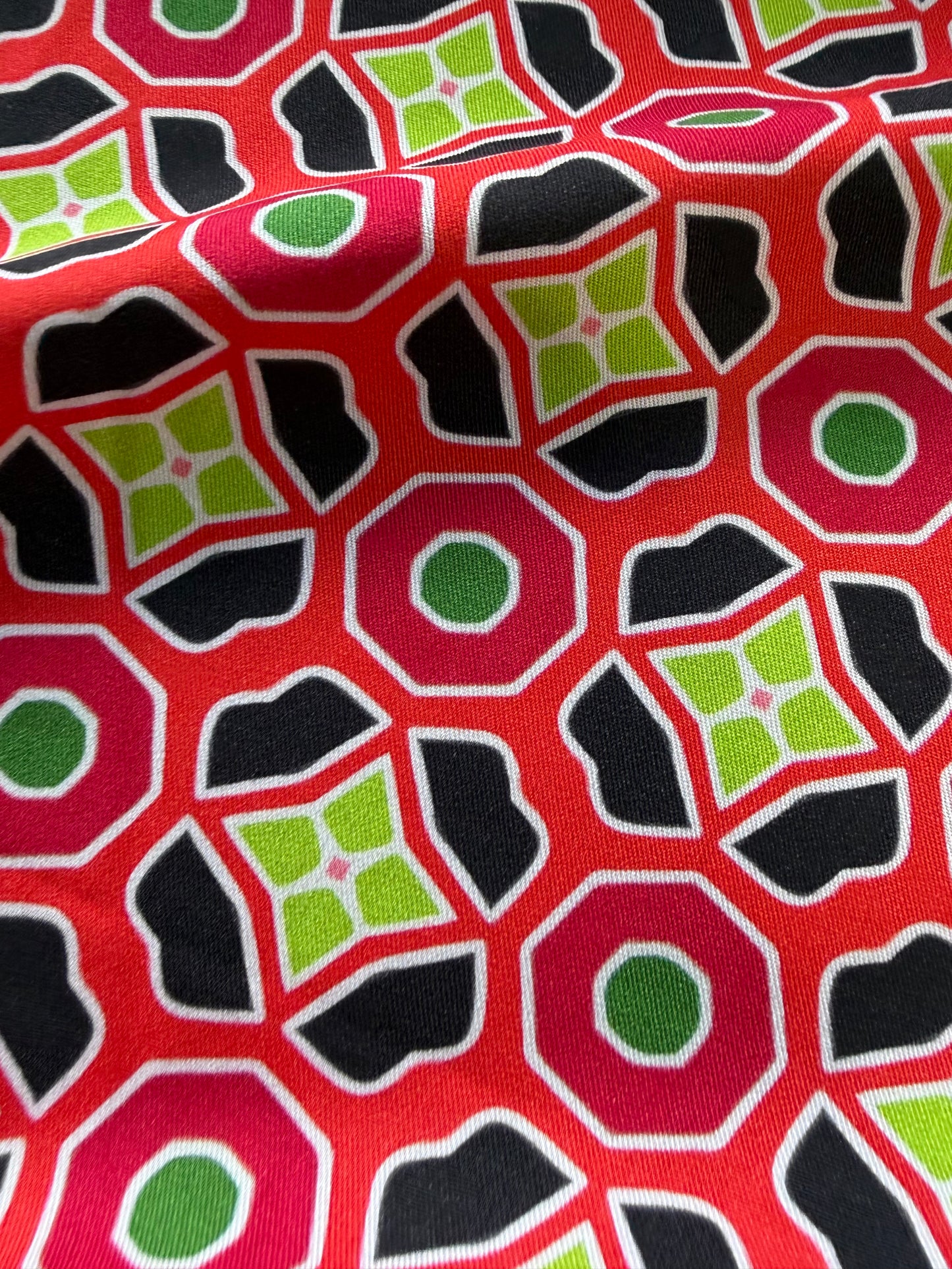 APU 002 red/lime geo print viscose twill